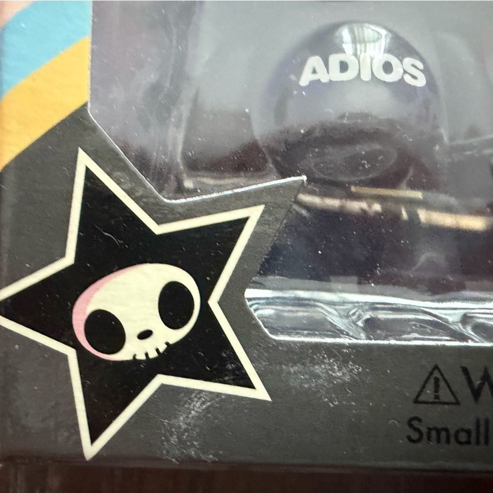 tokidoki 'Til Death Do Us Part adios and ciao ciao Black Vinyl Figure Set nib - Picture 4 of 7